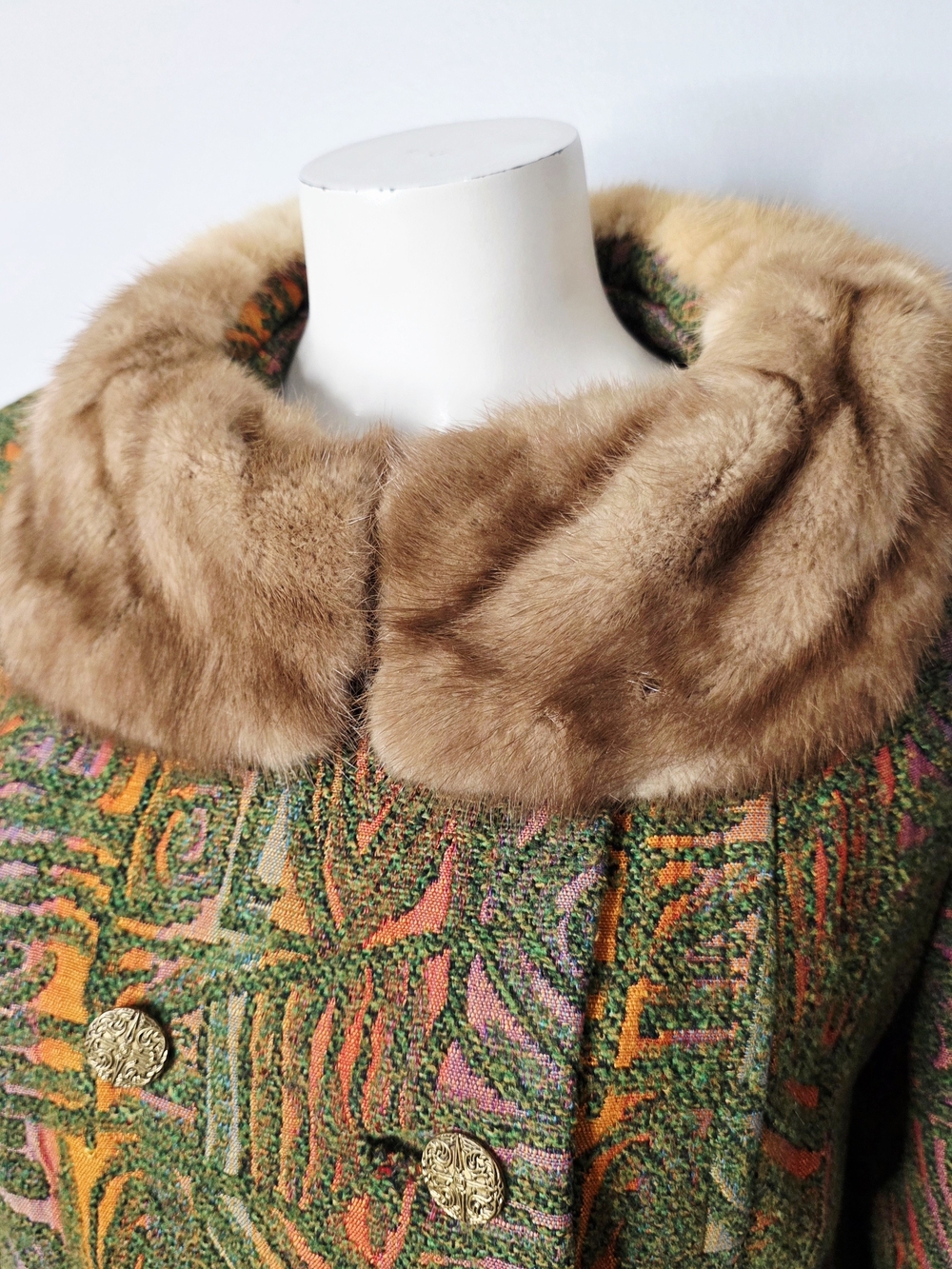 Vintage 1960s Mod Brocade Tapestry Coat with Real Fur Collar - Picture 3 of 7